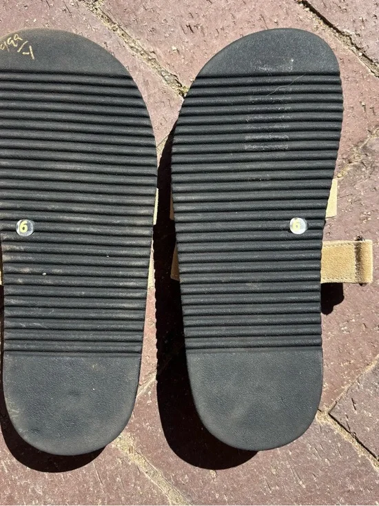 Steve Madden Tan Suede Mayven Slide Sandals - Picture 2 of 2